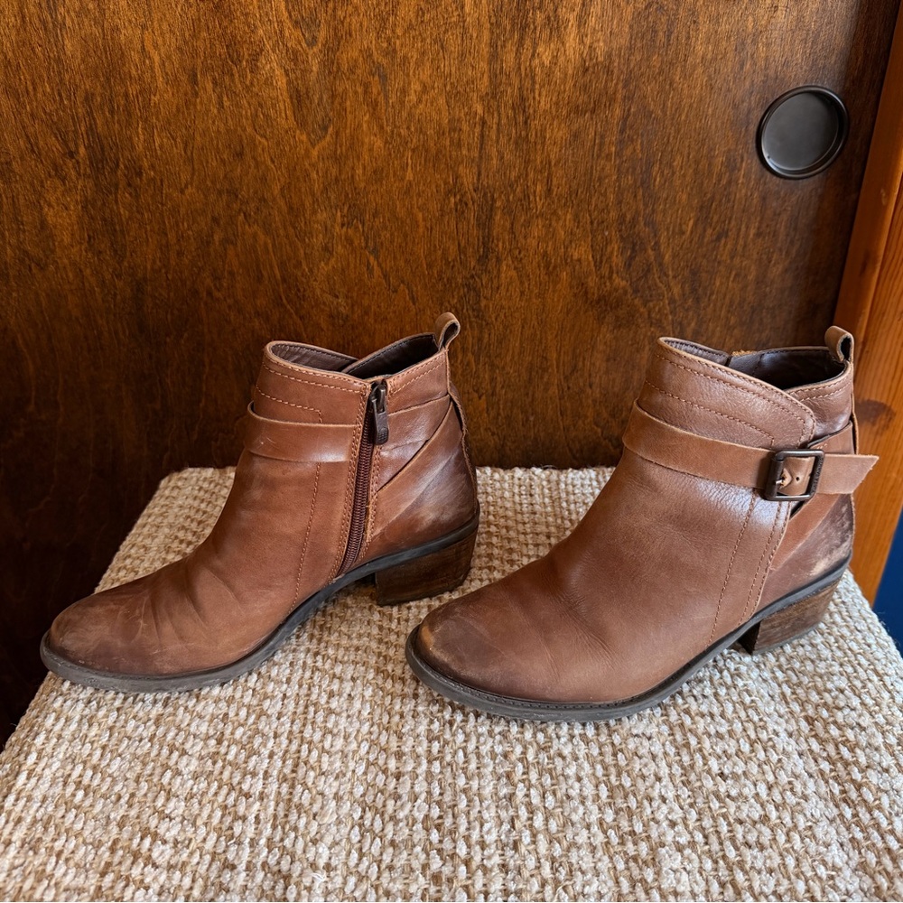 Vince Camuto Tan/brown Leather Ankle Booties